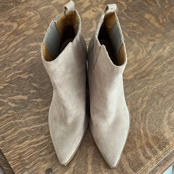 Marc Fisher Oshay Boots - Picture 8 of 11